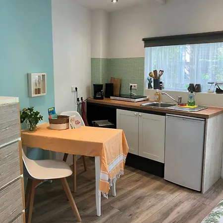 Antonia House Apartman *