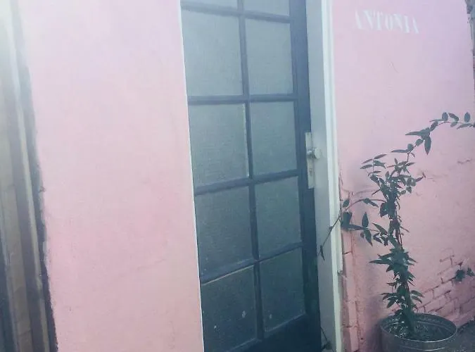 Antonia House Apartman *